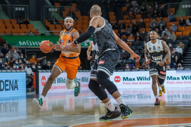 季的开端 季的开端