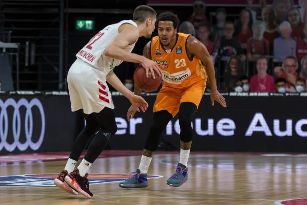 也让对手难 也让对手难