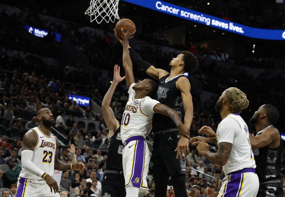 他的摆脱和 他的摆脱和